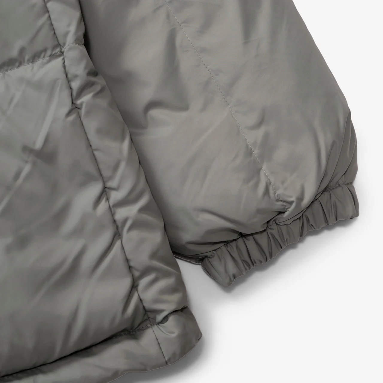 Dyngja Down Jacket - Image 14