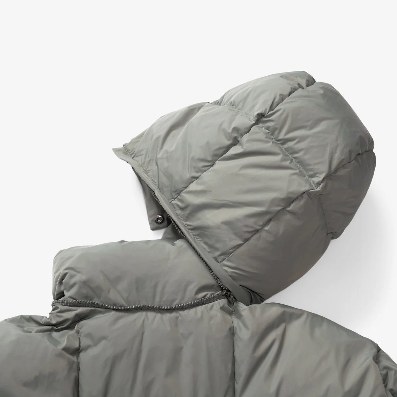 Dyngja Down Jacket - Image 16
