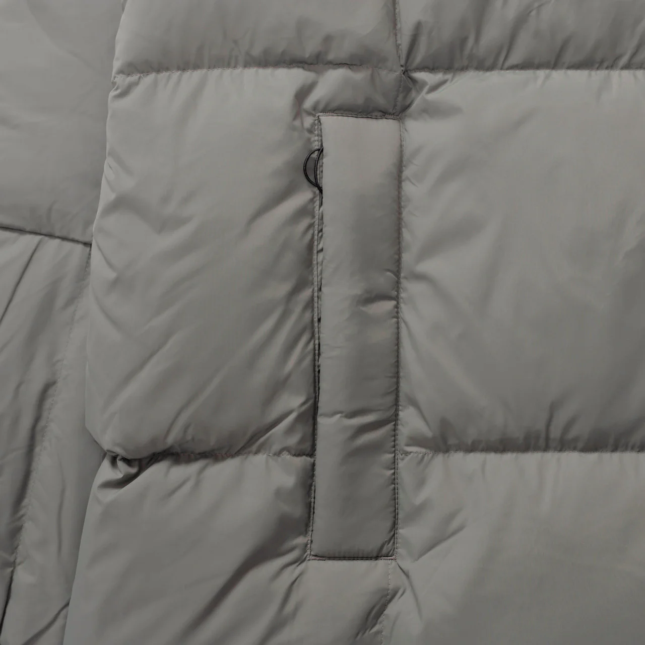 Dyngja Down Jacket - Image 6