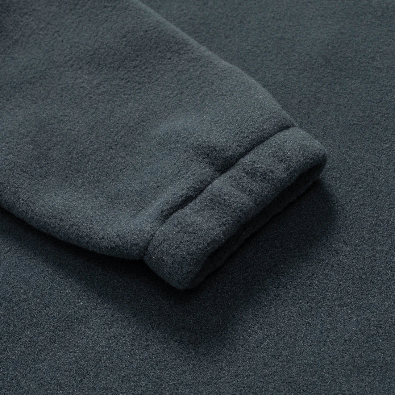 Esja Half-Zipped - Image 6