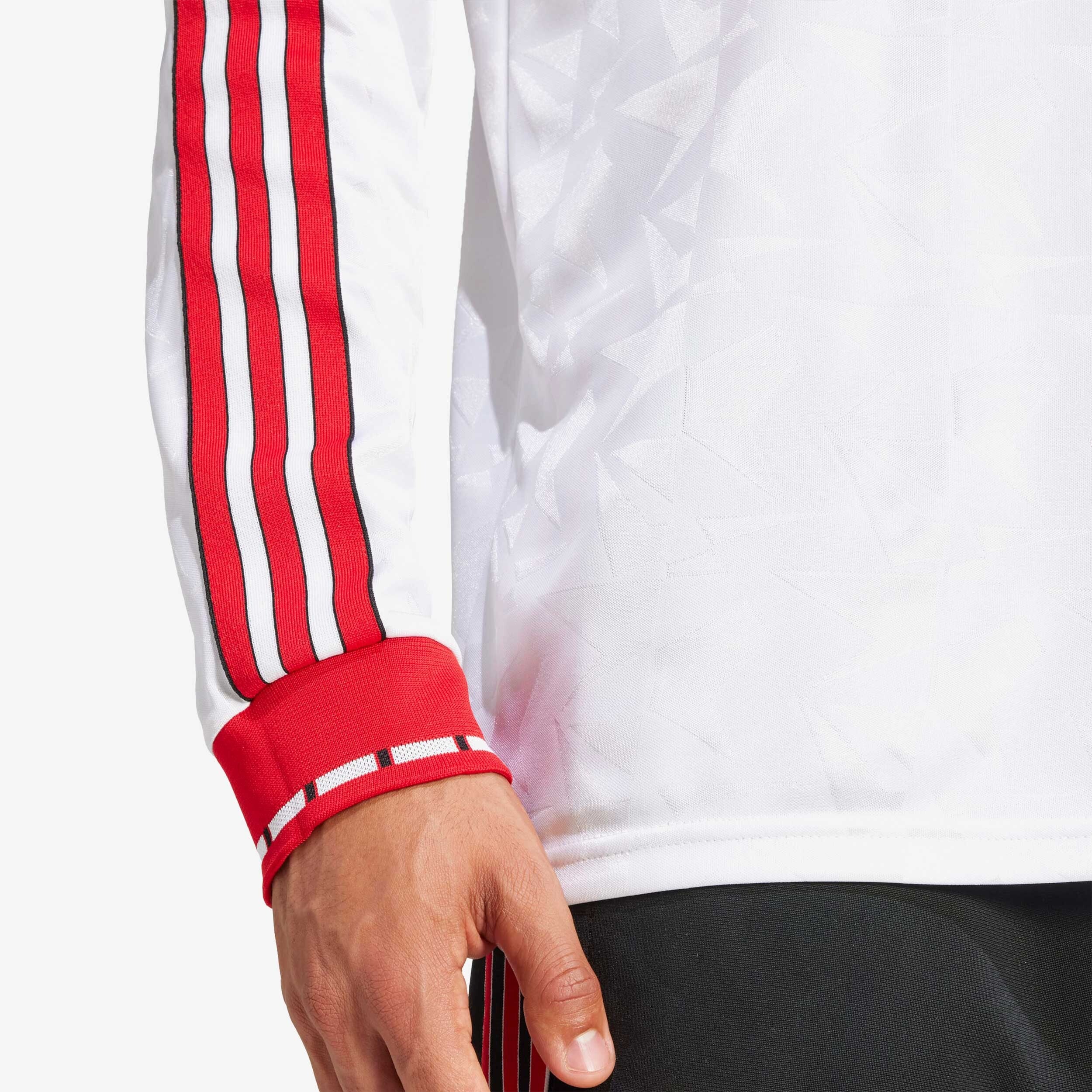 Manchester United '91 Away Long Sleeve Jersey - Image 6