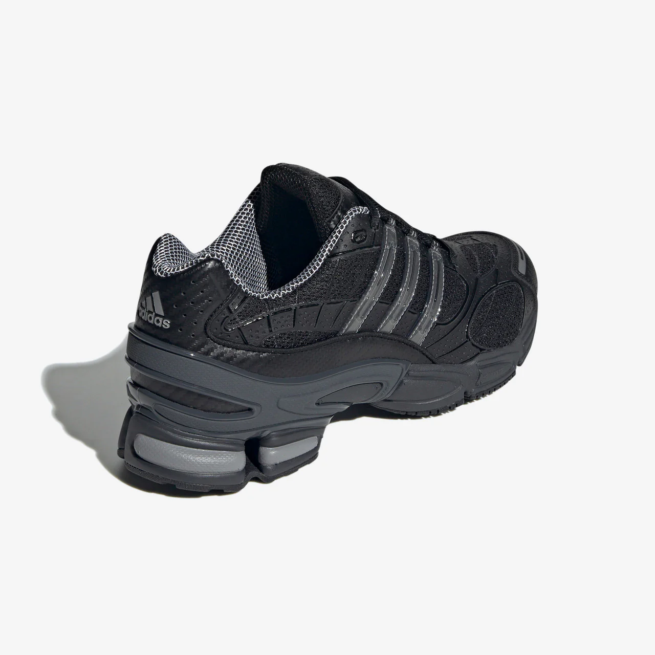Ozweego Pro - Image 6