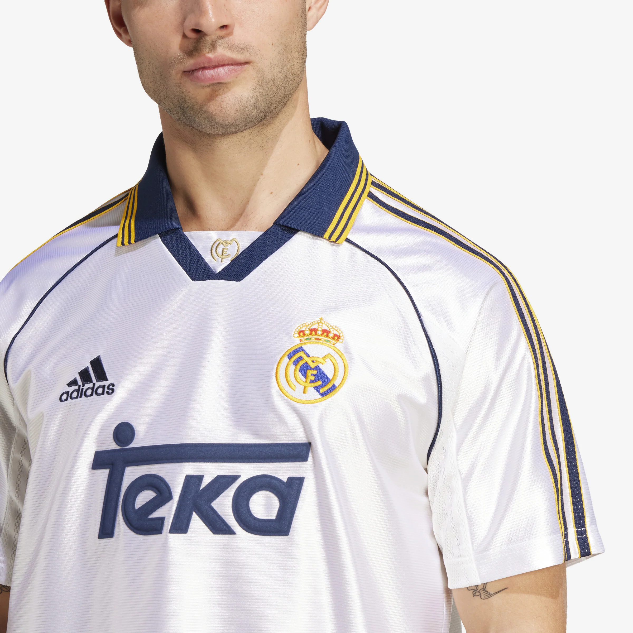 Real Madrid 99/00 Home Jersey - Image 6