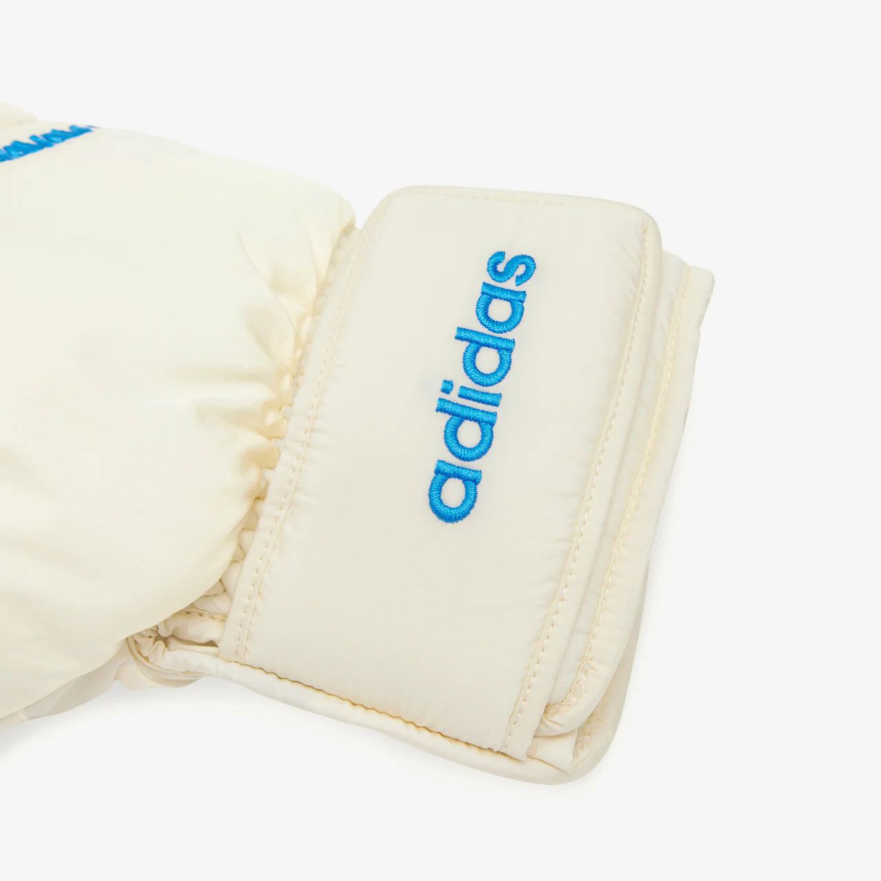Three Finger Gloves x Avavav - Image 2