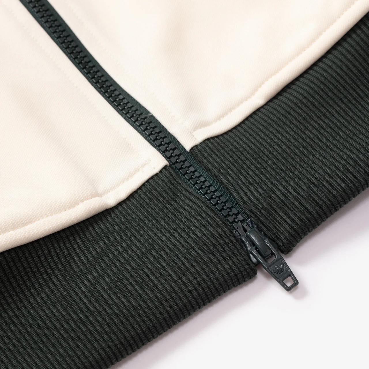 Track Top x SNS - Image 14