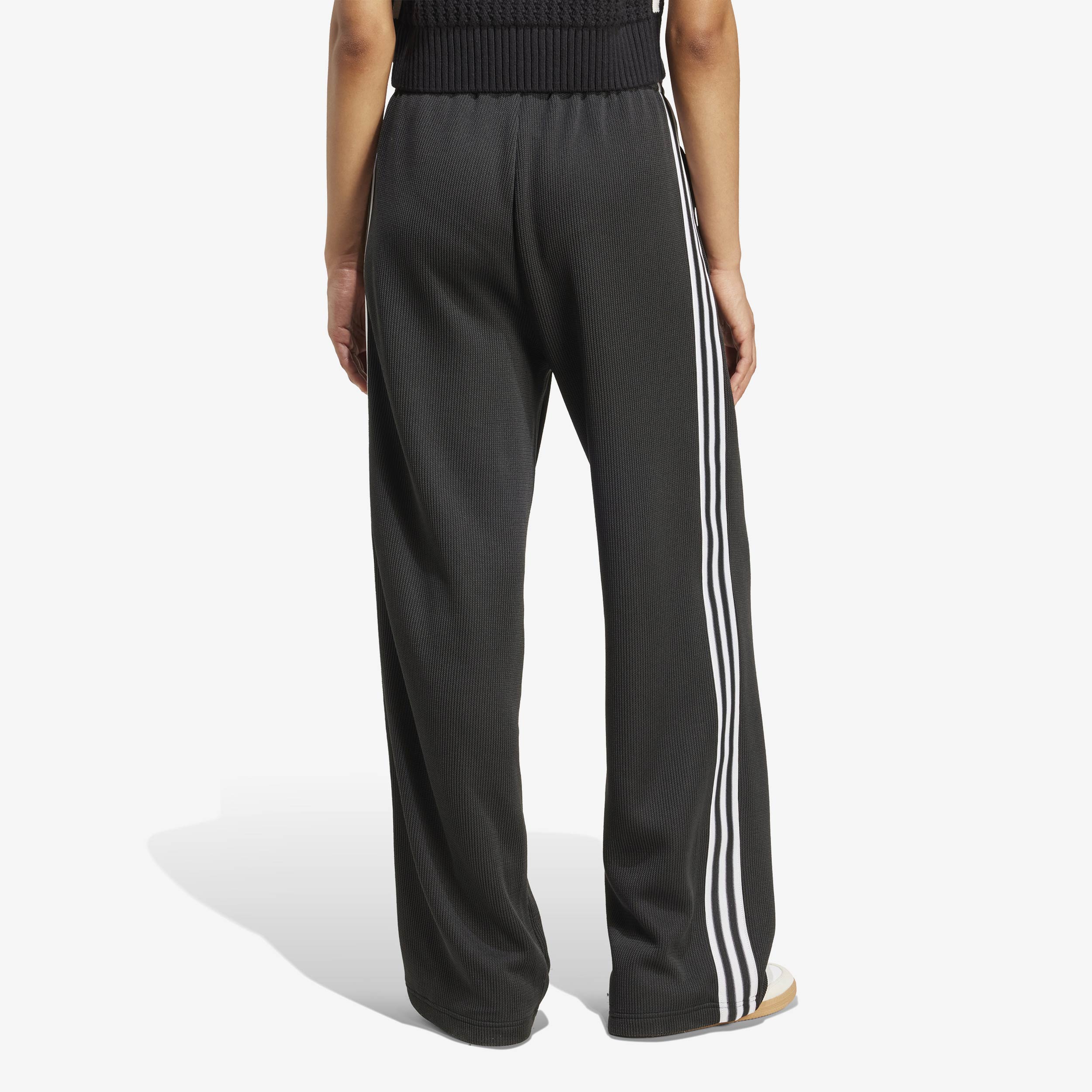Wmns Adicolor Firebird Knit Track Pant - Image 3