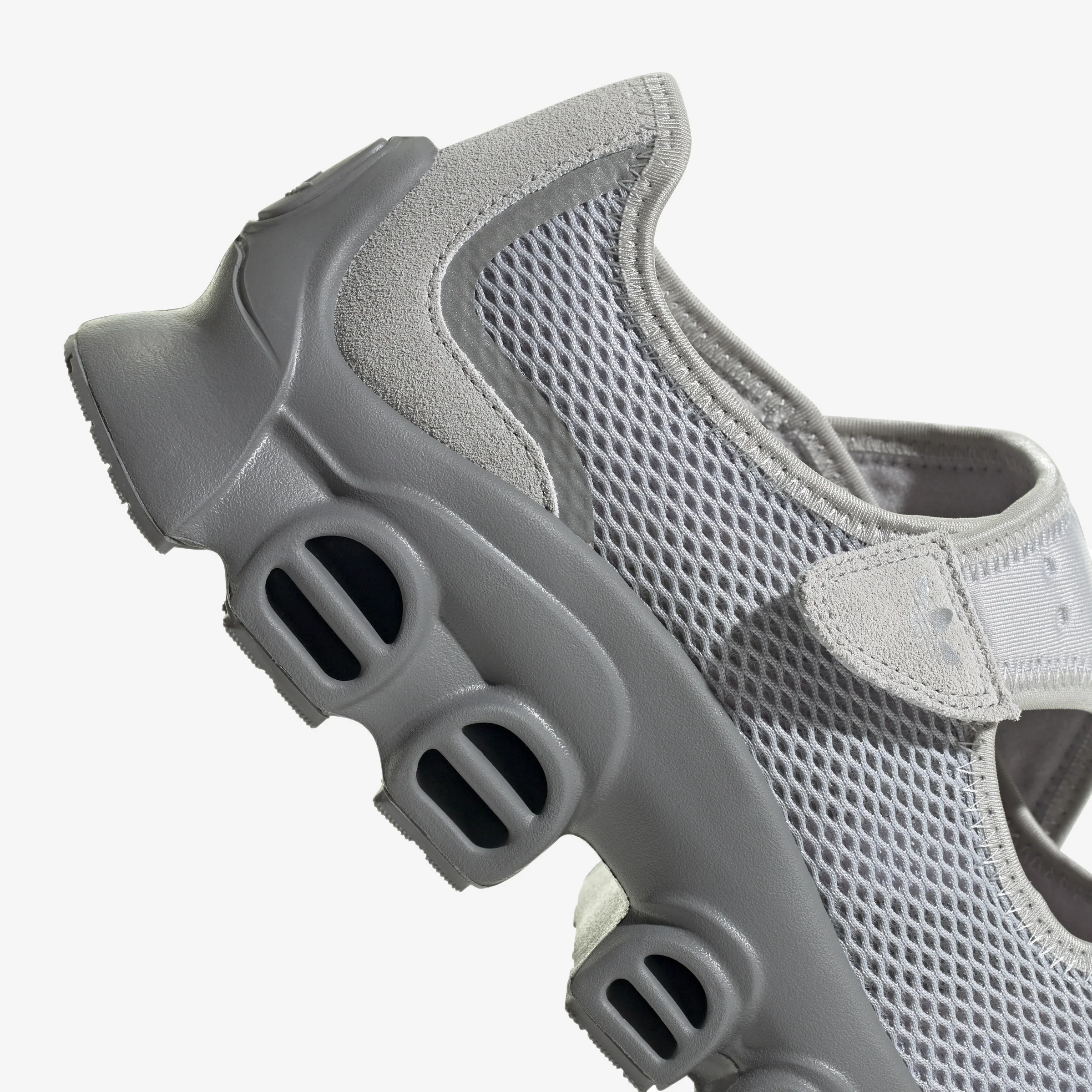 Wmns Adifom Megajane - Image 7