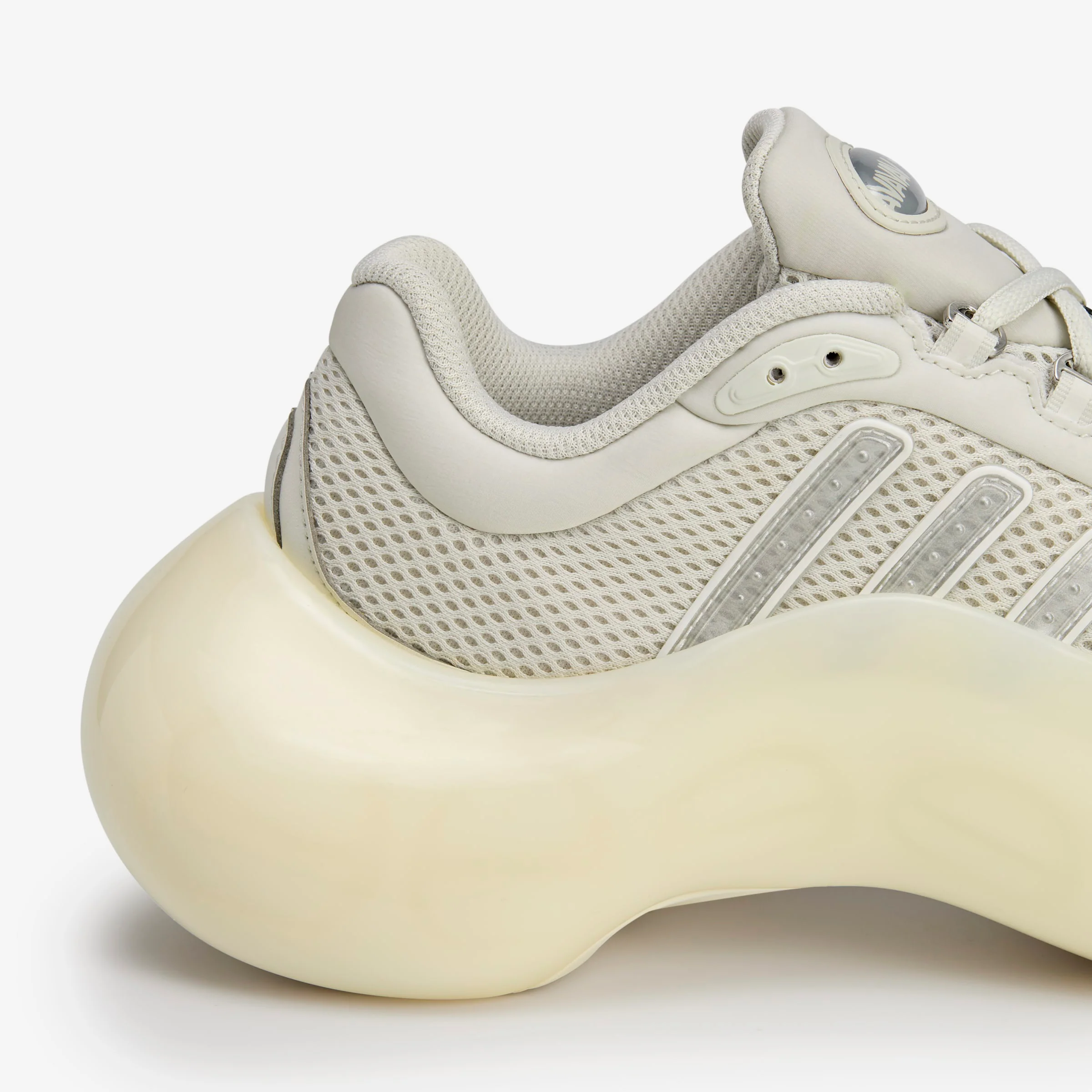 Wmns Megaride Moonrubber x Avavav - Image 4