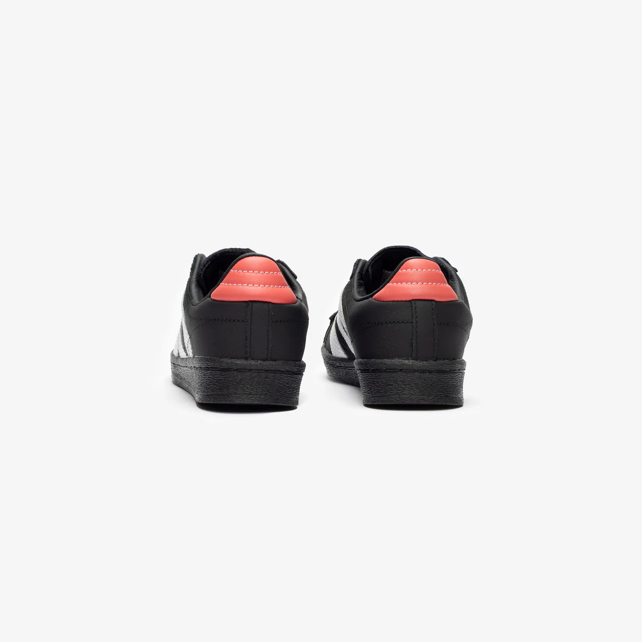 Wmns Superstar - Image 4