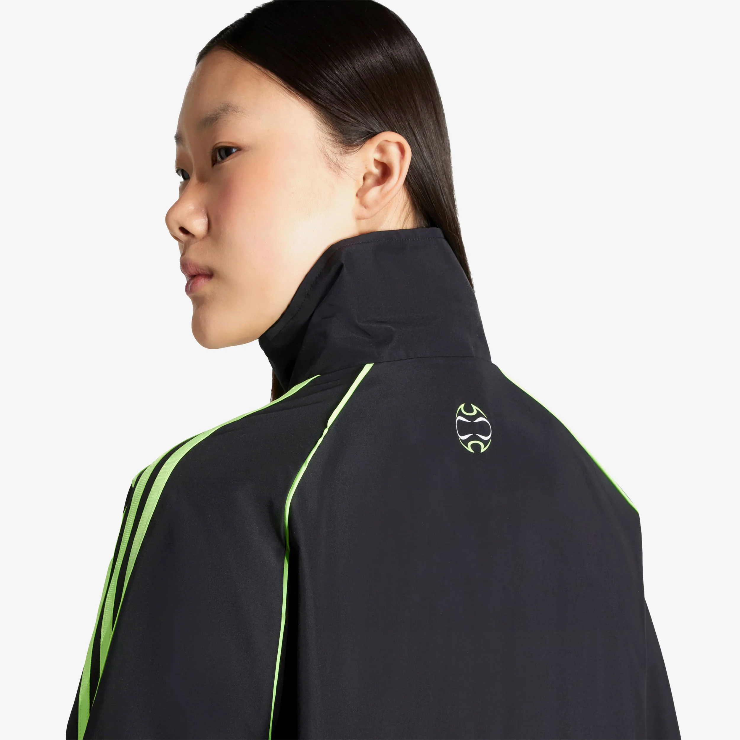 Wmns Teamgeist Adicolor Woven Track Top - Image 4