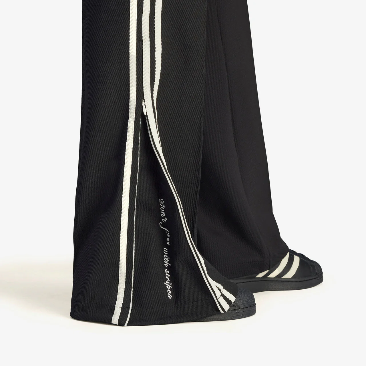 Wmns Track Pants x Avavav - Image 10
