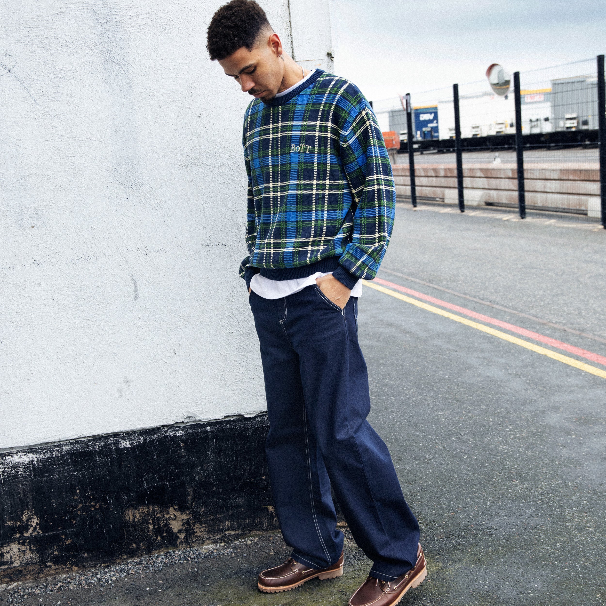 Checked Knit - Image 5