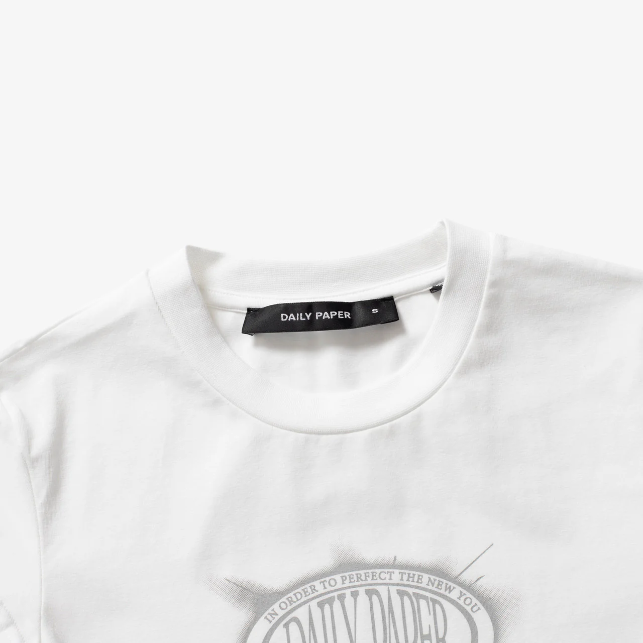 Wmns Glow Cropped Short Sleeve T-Shirt - Image 3