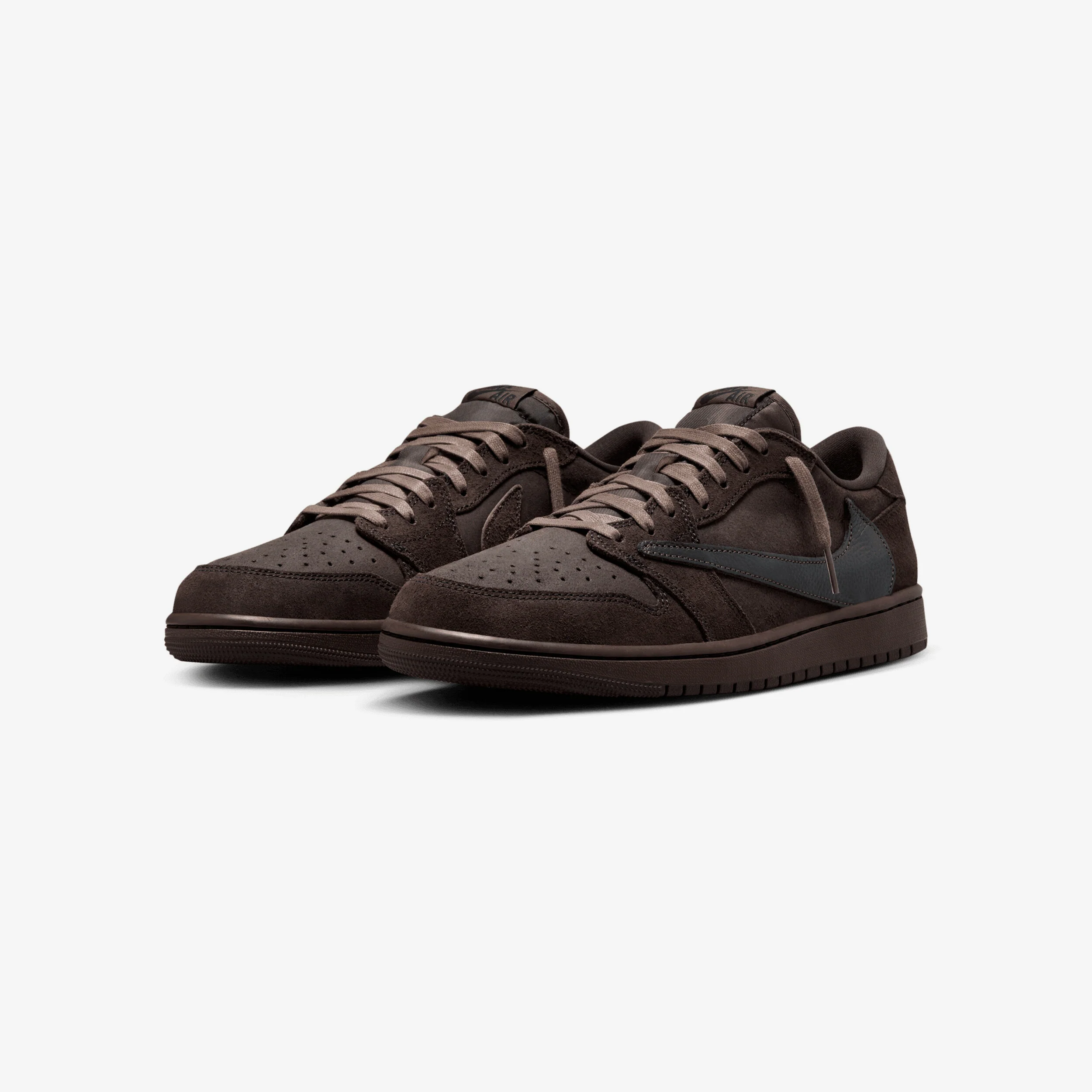 Air Jordan 1 Low OG SP x Travis Scott - Image 2