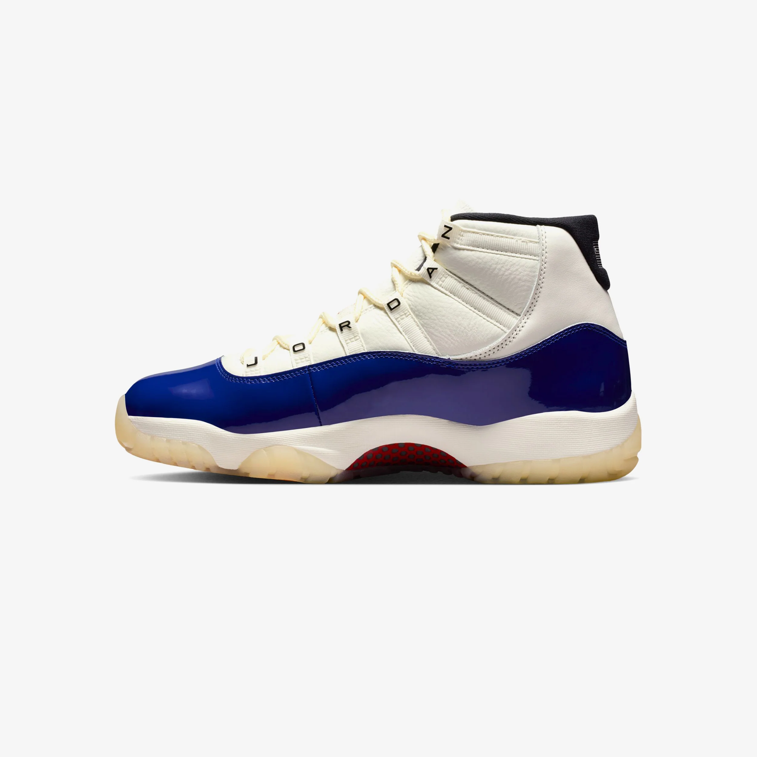 Air Jordan 11 Retro - Image 3