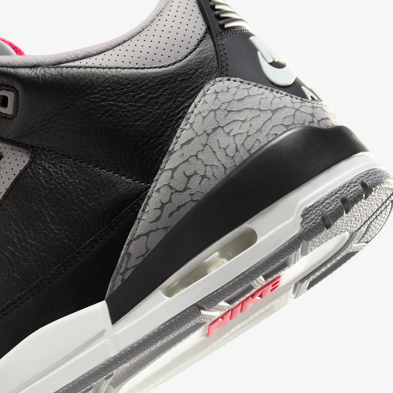 Air Jordan 3 Retro - Image 7