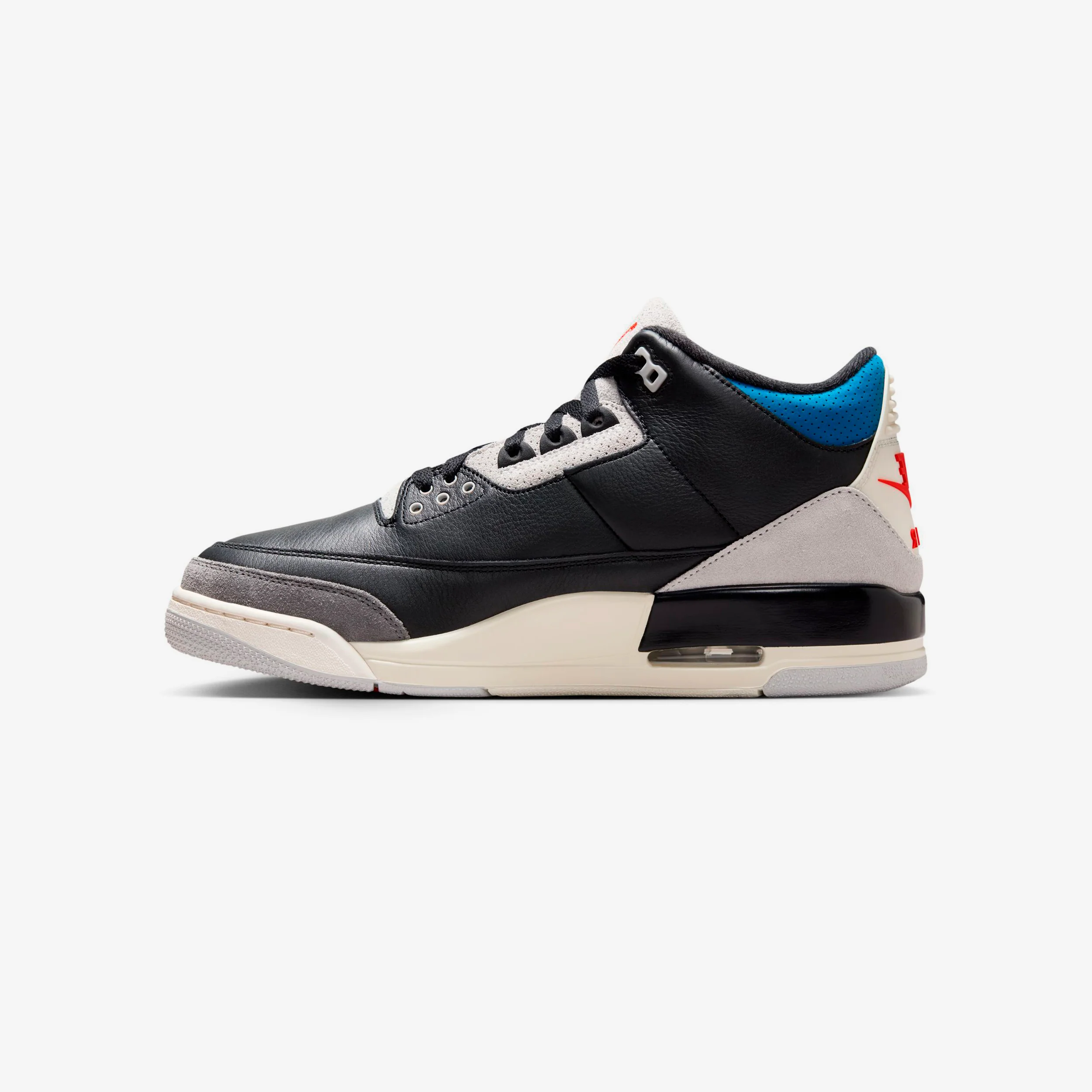 Air Jordan 3 Retro OG - Image 4
