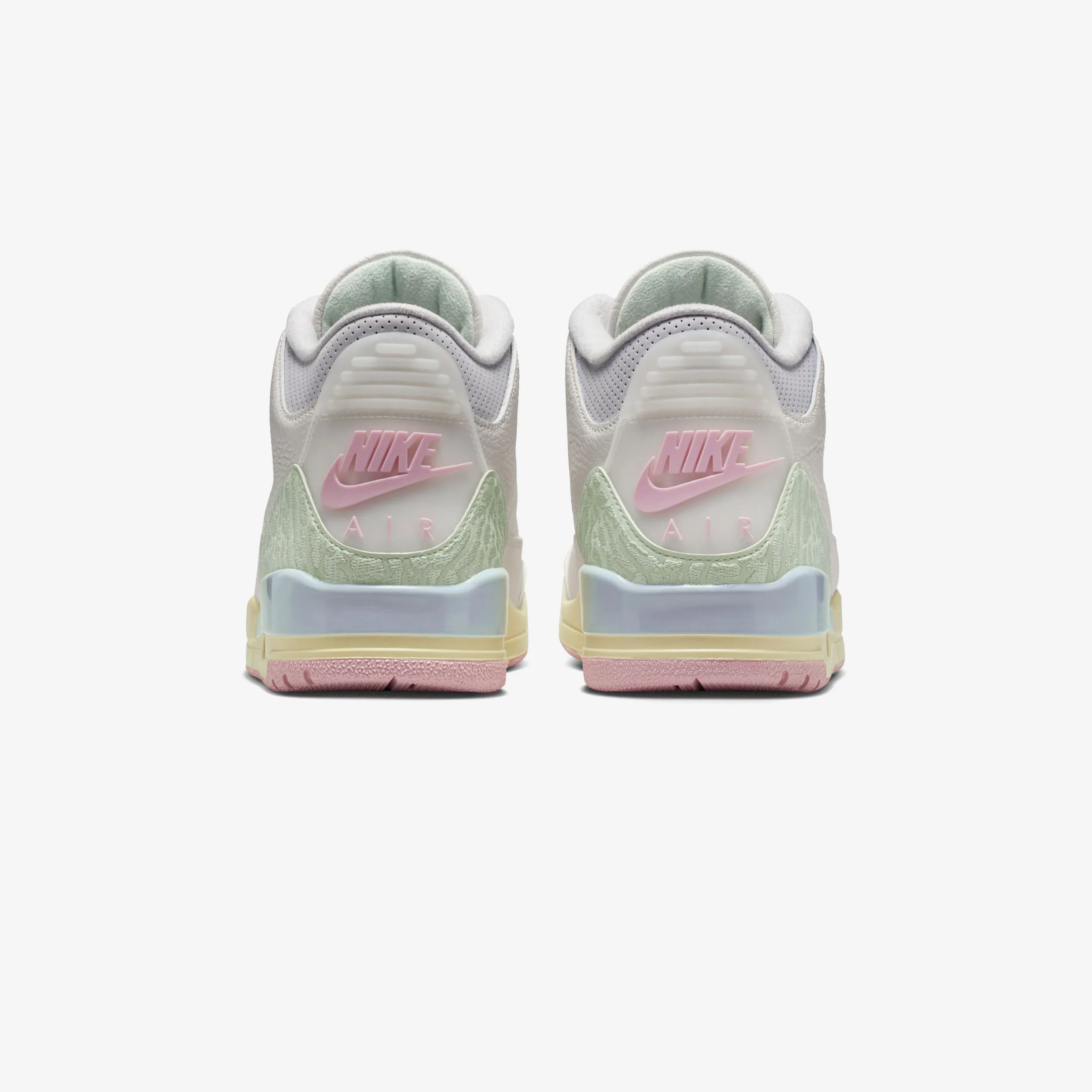 Air Jordan 3 Retro OG - Image 4