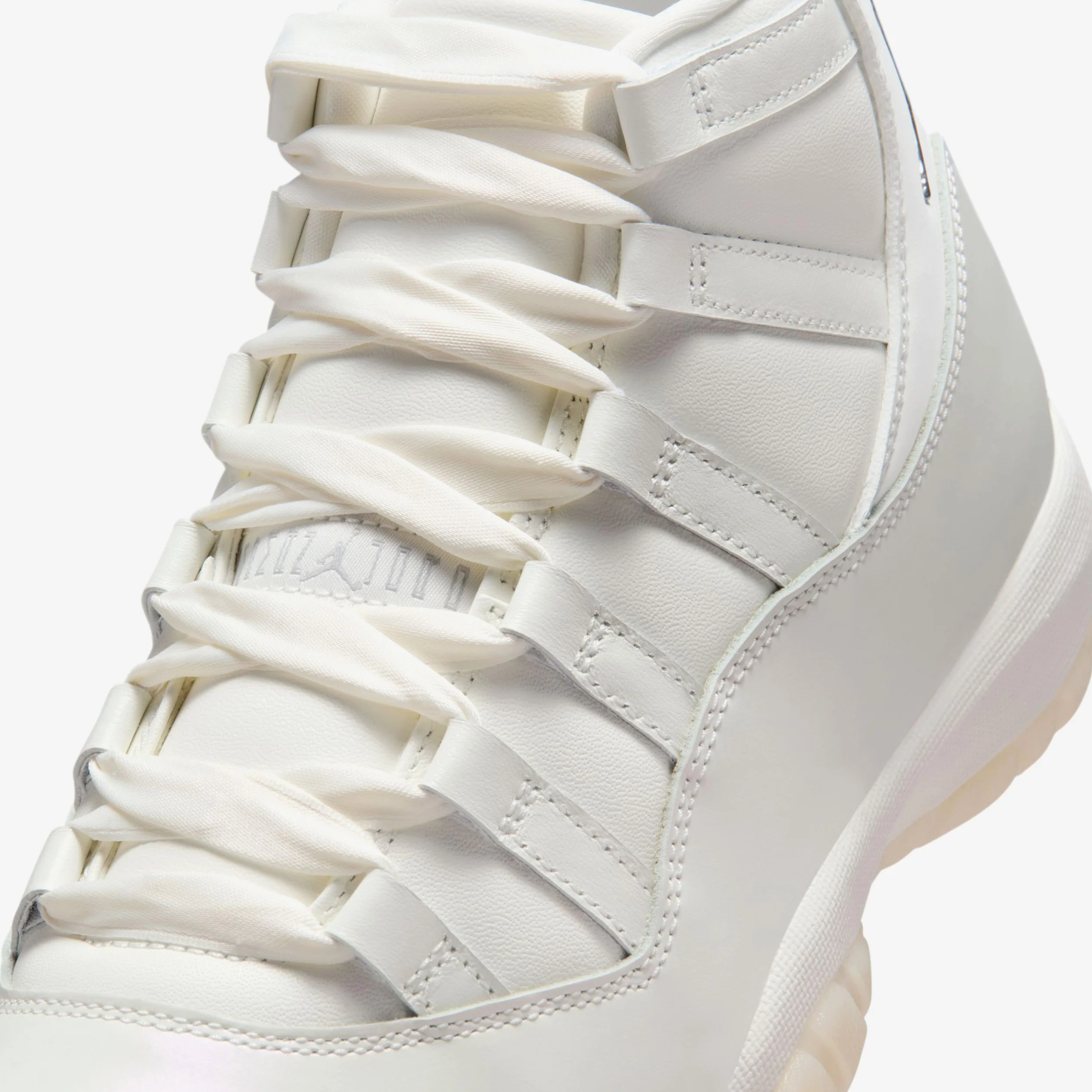 Wmns Air Jordan 11 Retro - Image 7