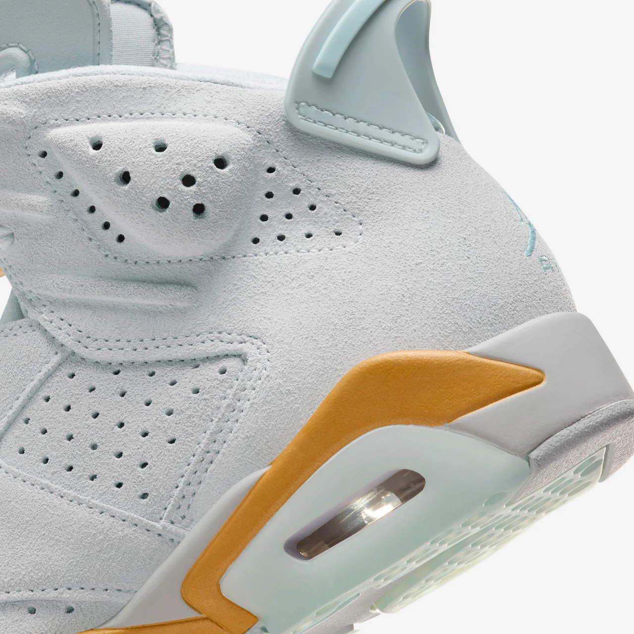 Wmns Air Jordan 6 Retro - Image 8