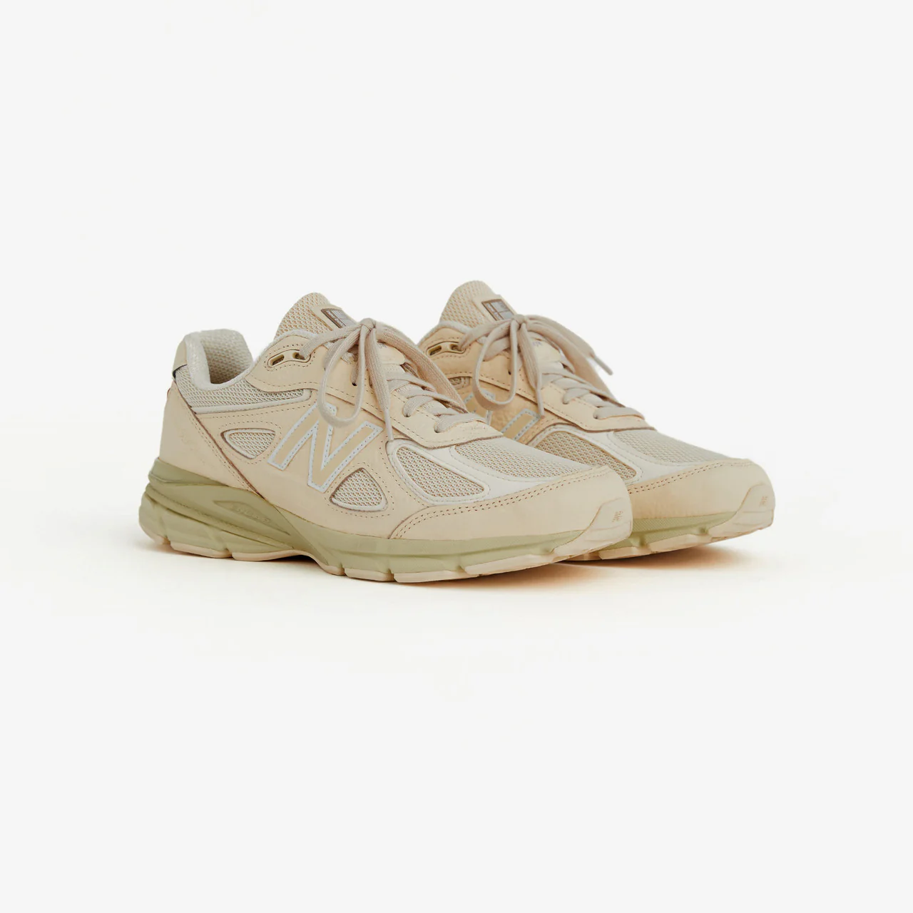 990v4 - Image 2
