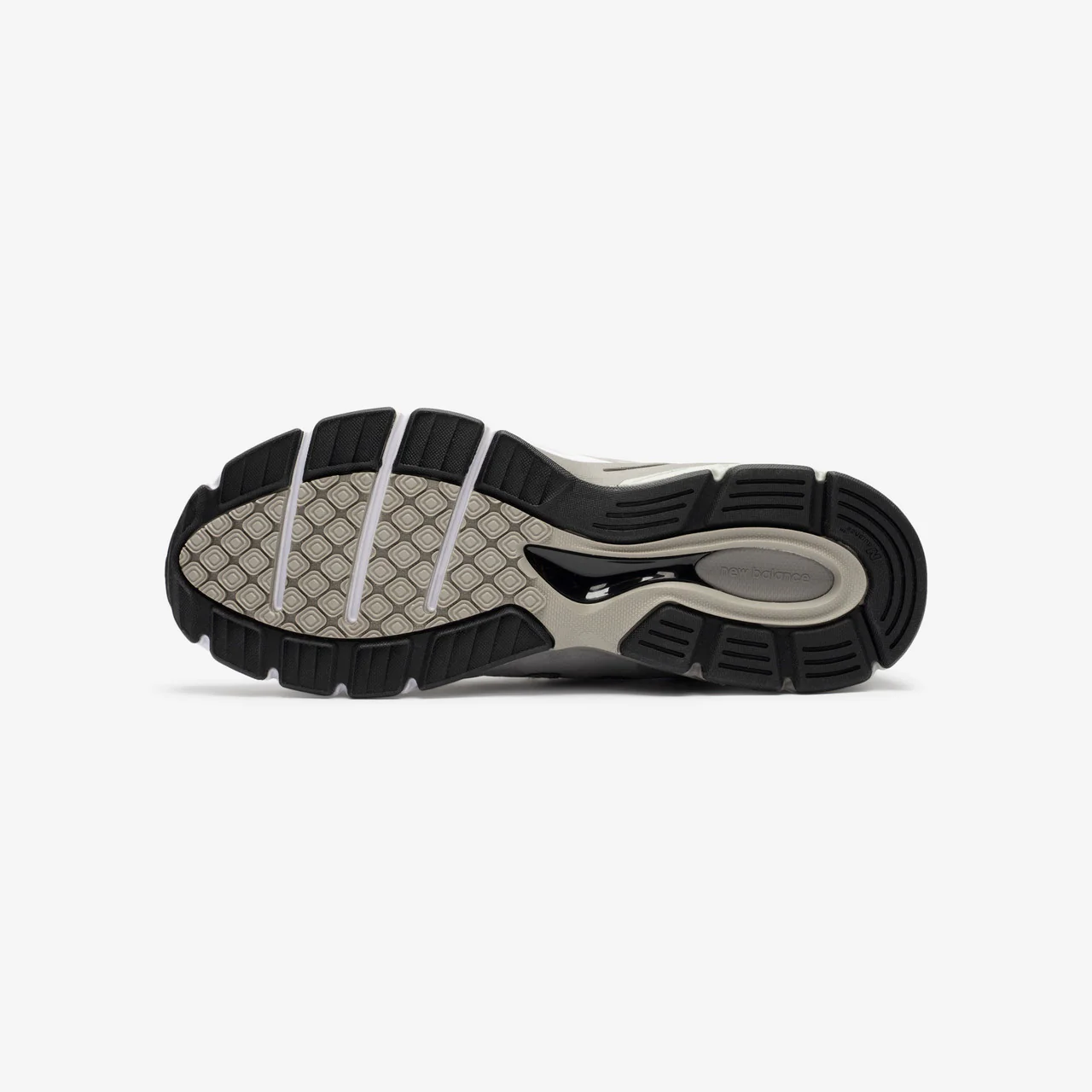 990v4 - Image 4