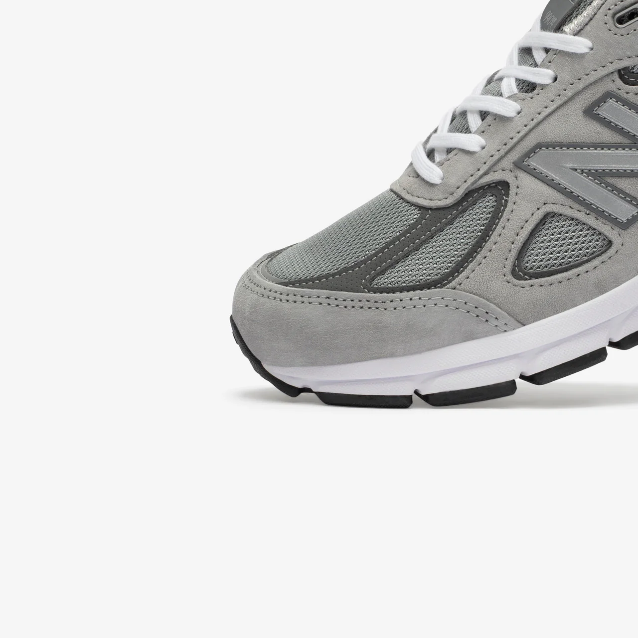 990v4 - Image 6