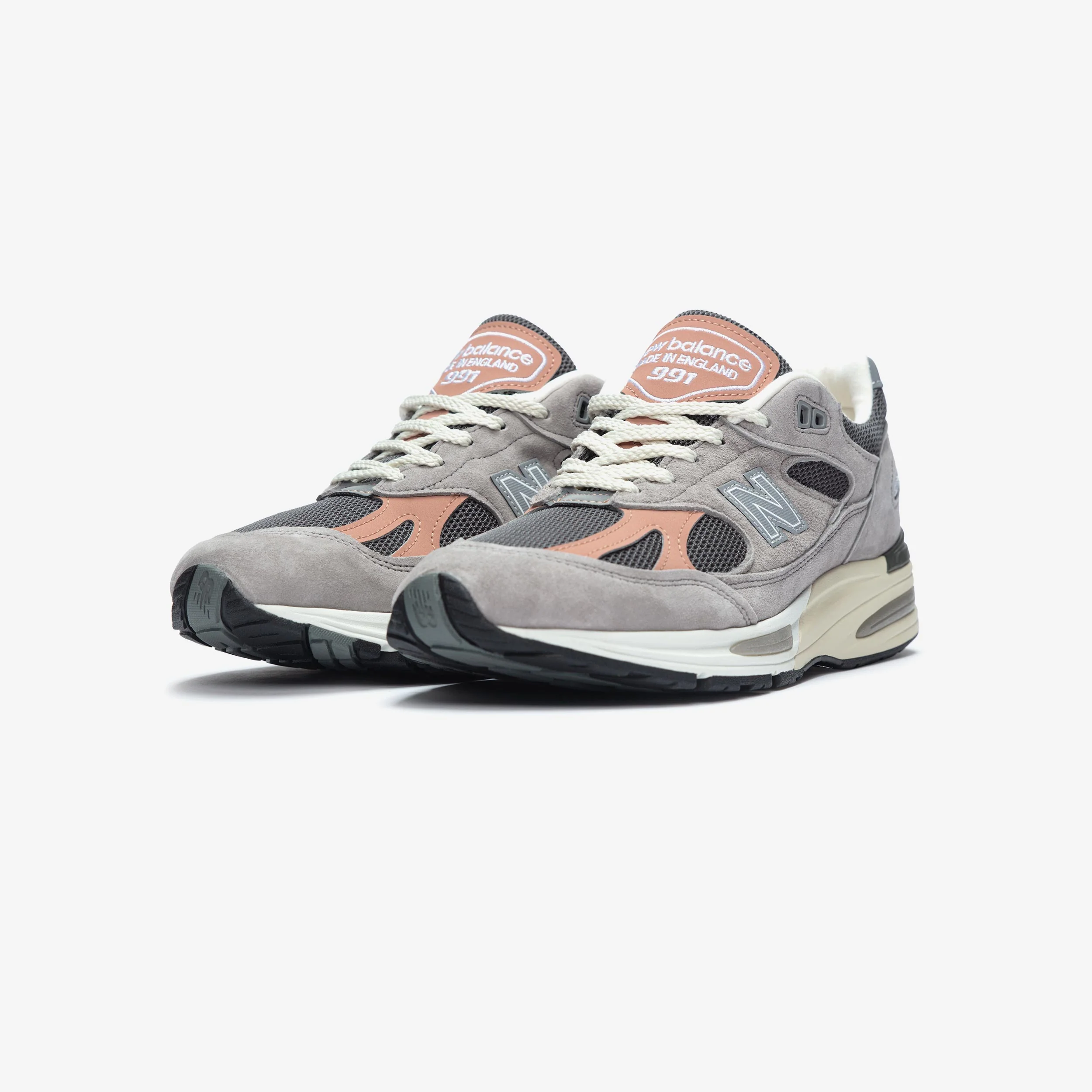 Made In UK 991v2 - Image 2