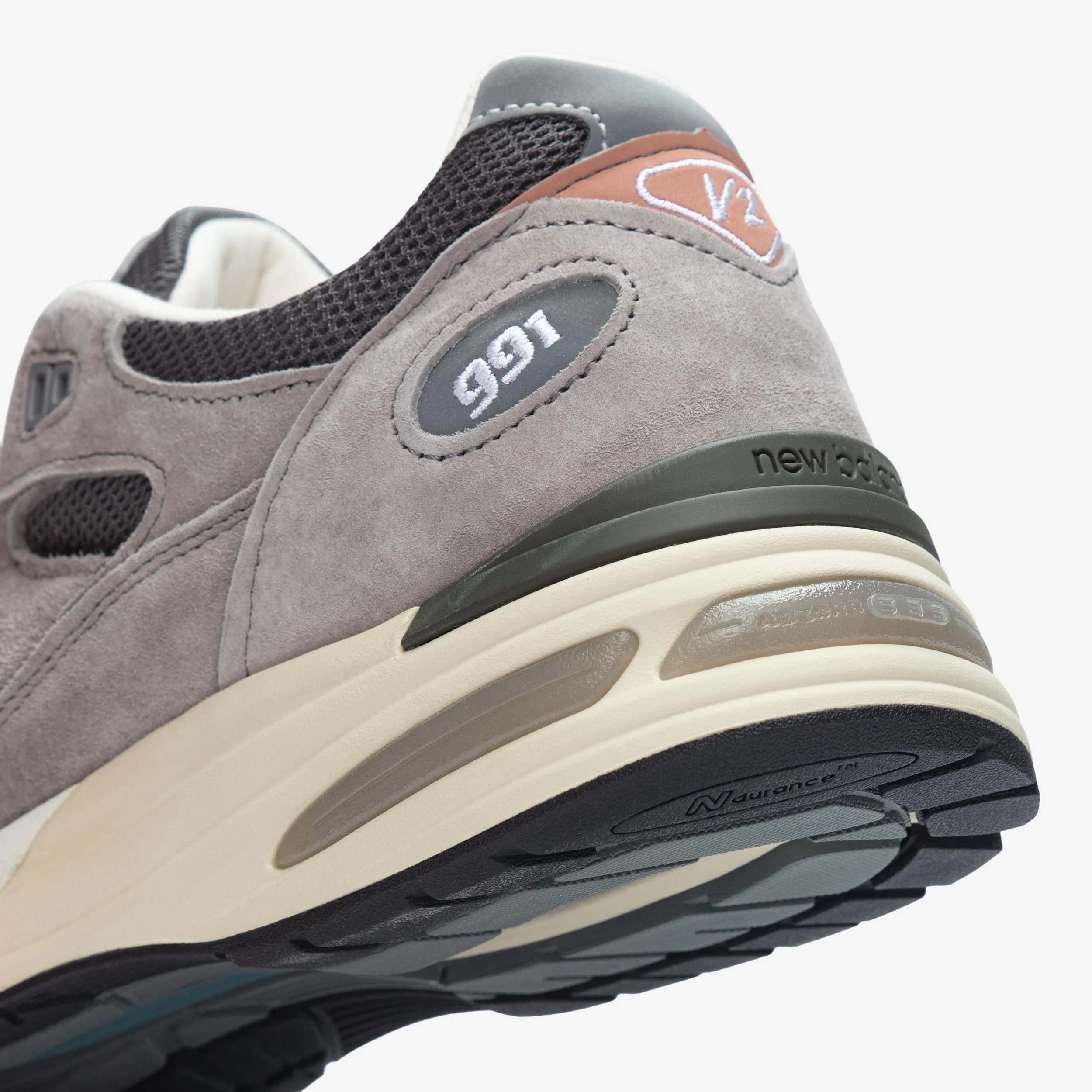 Made In UK 991v2 - Image 8