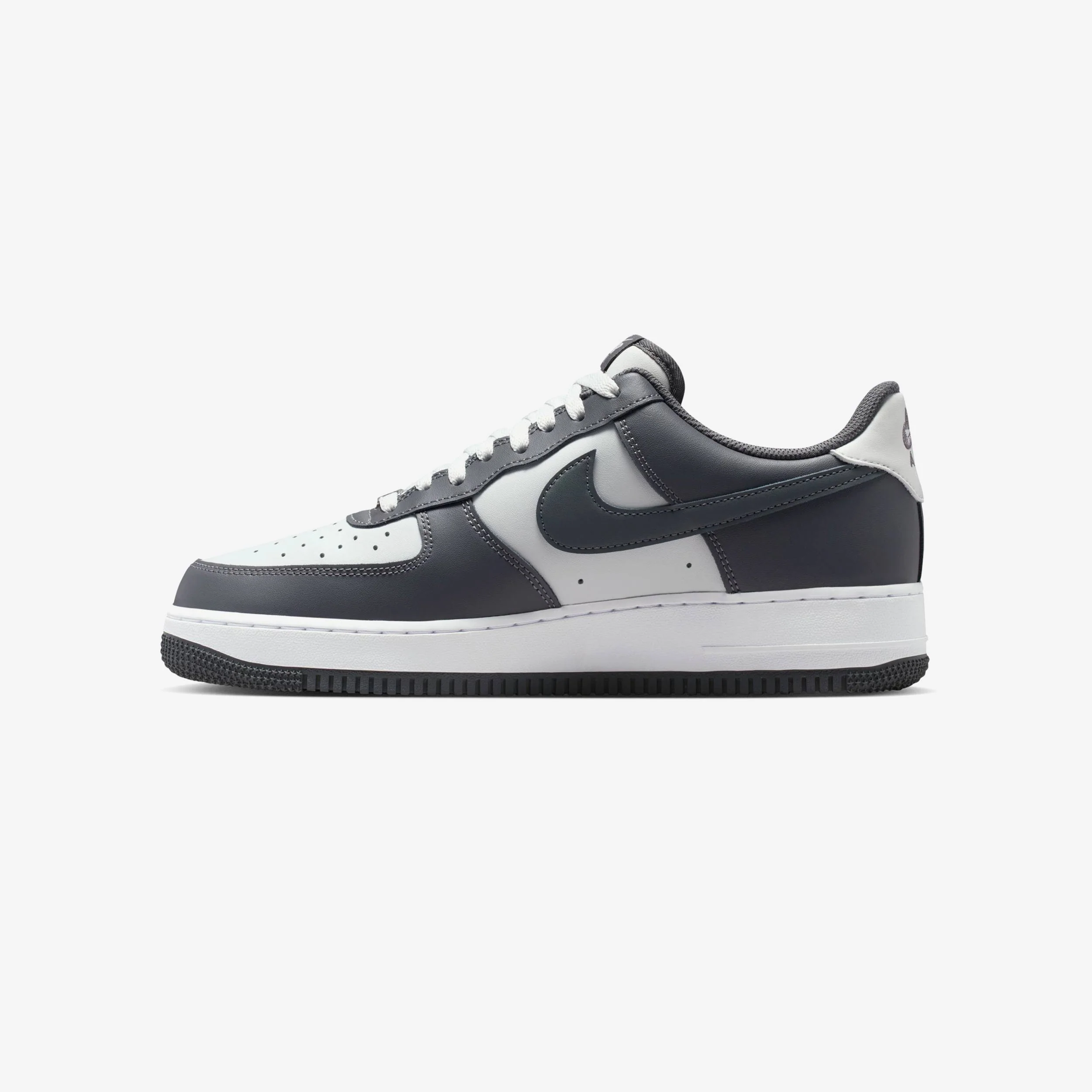 Air Force 1 '07 - Image 5