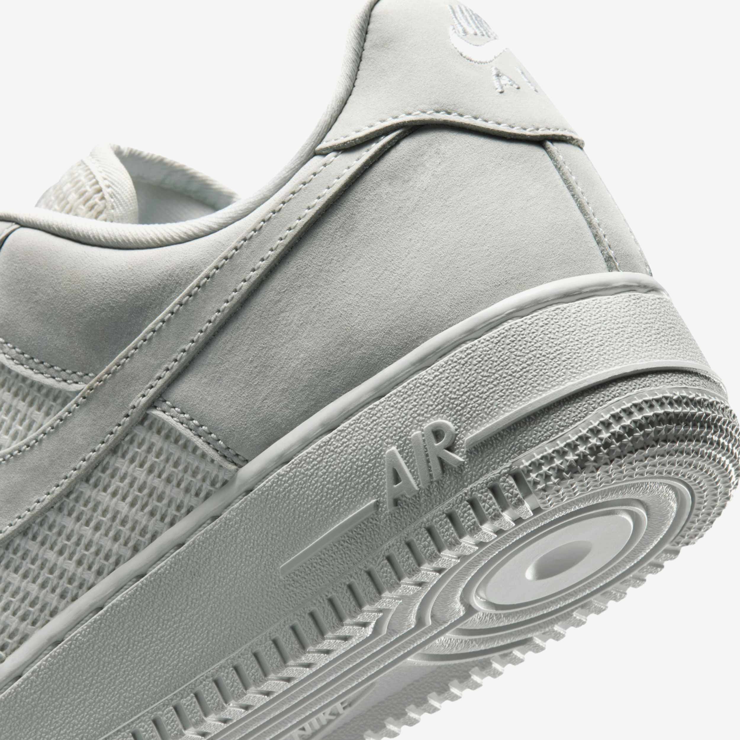 Air Force 1 '07 Lv8 - Image 7