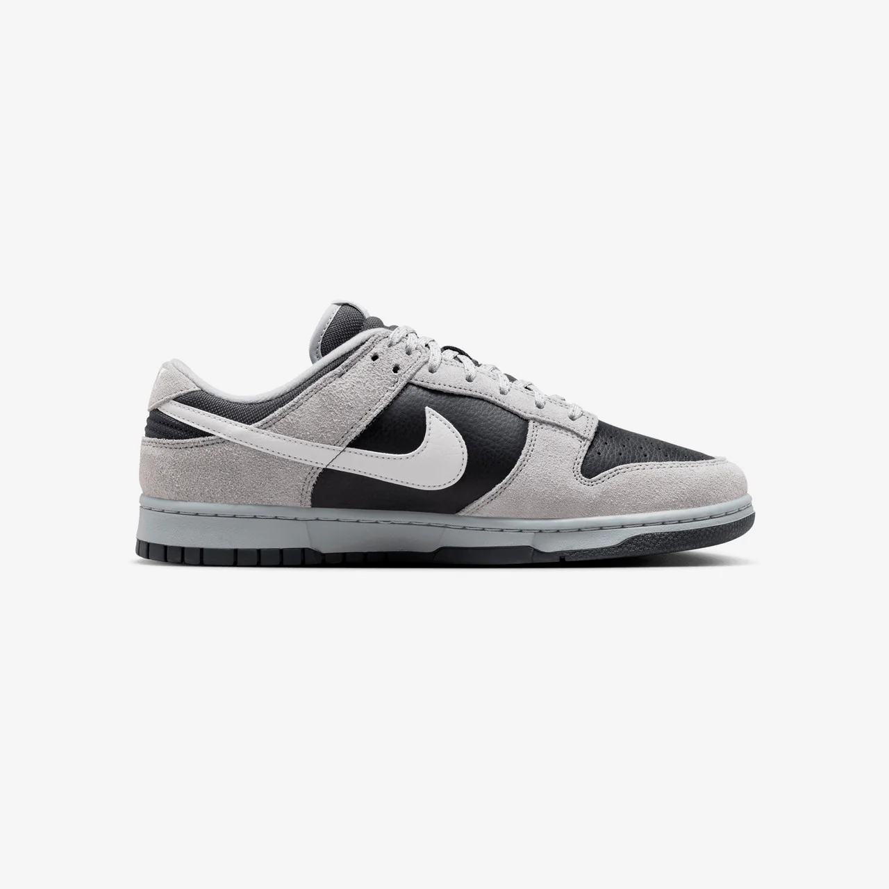 Dunk Low - Image 10