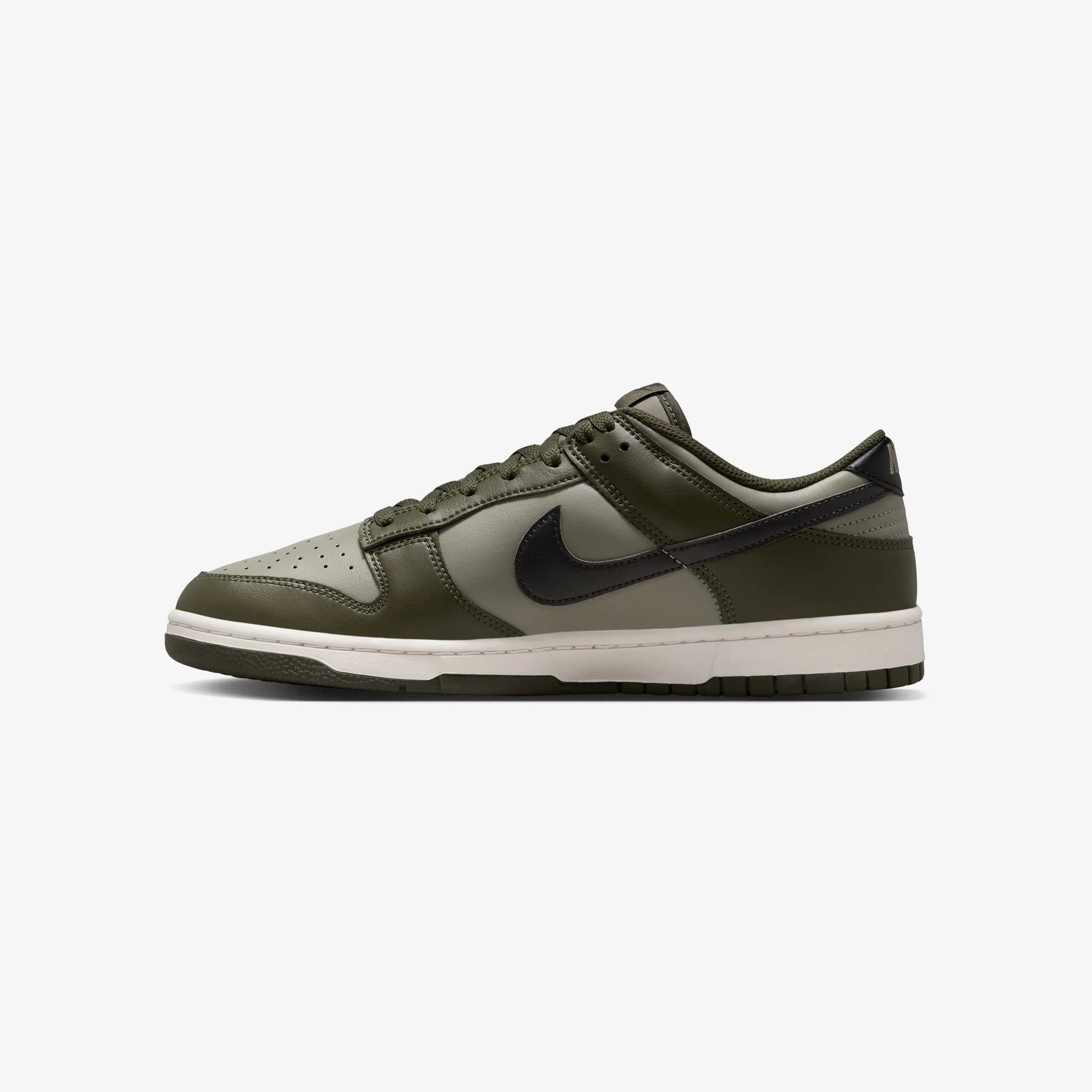 Dunk Low Retro - Image 2