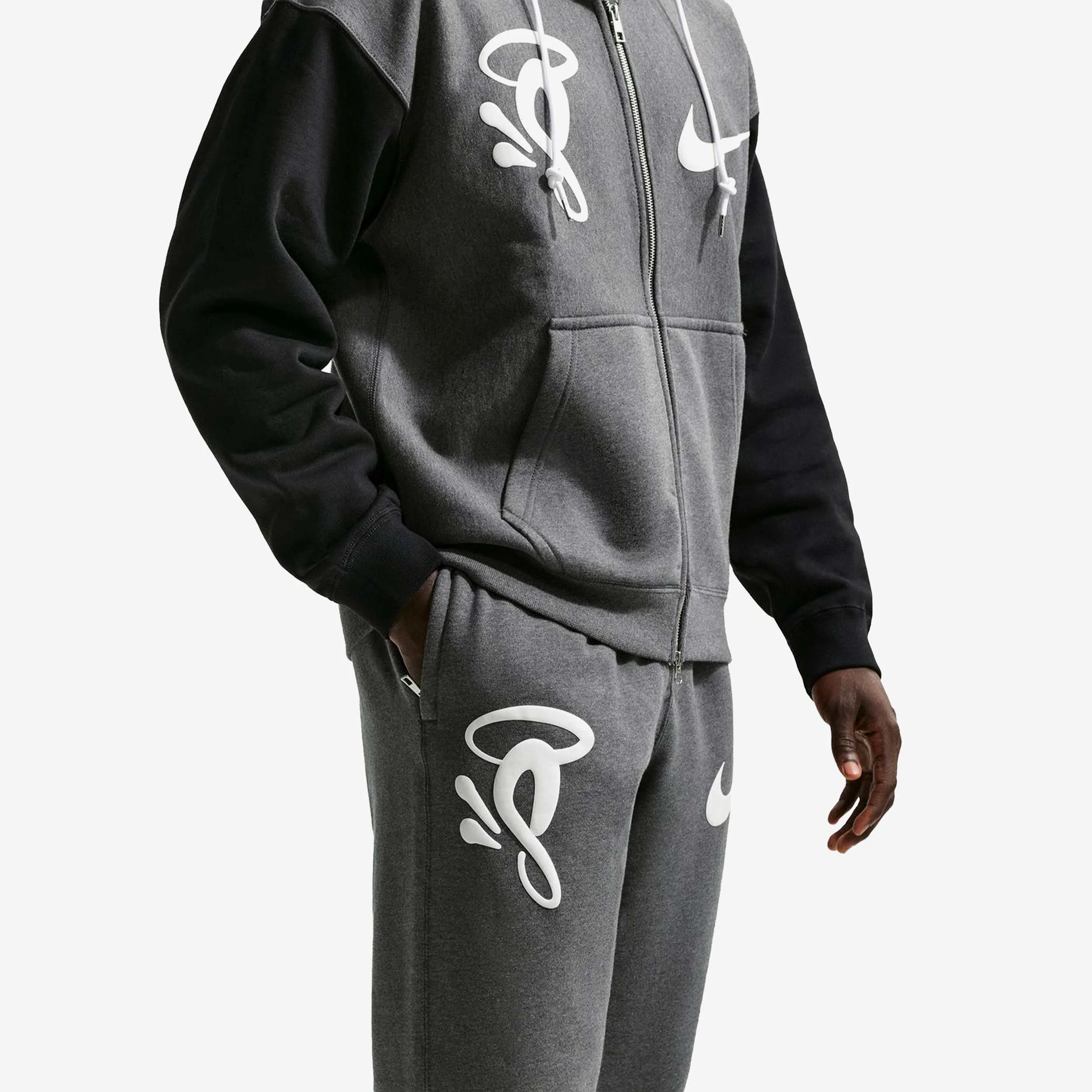 Solo Swoosh Open-Hem Fleece Pants x Syna - Image 5