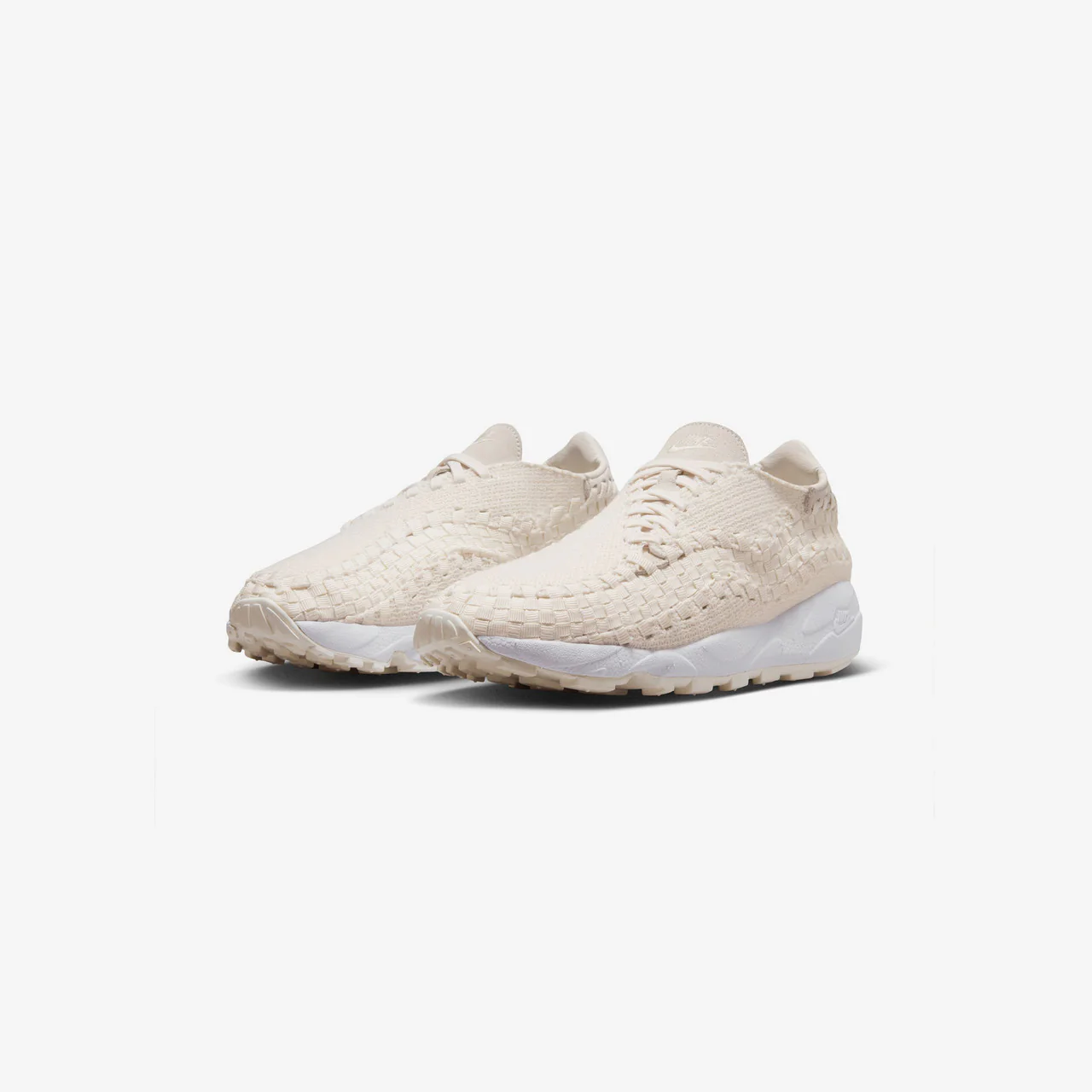 Wmns Air Footscape Woven - Image 2
