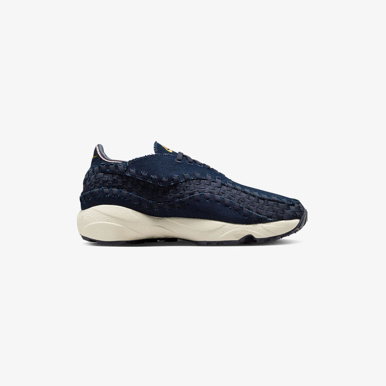 Wmns Air Footscape Woven - Image 6