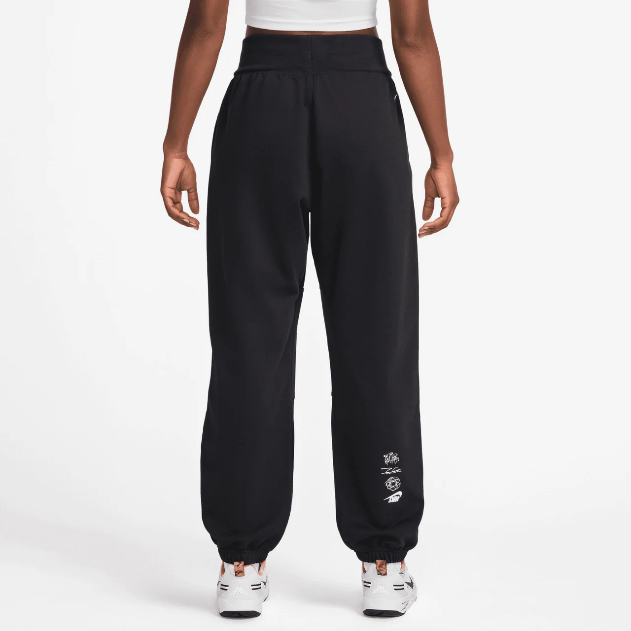 Wmns Breaking Fleece Pant x Futura - Image 2