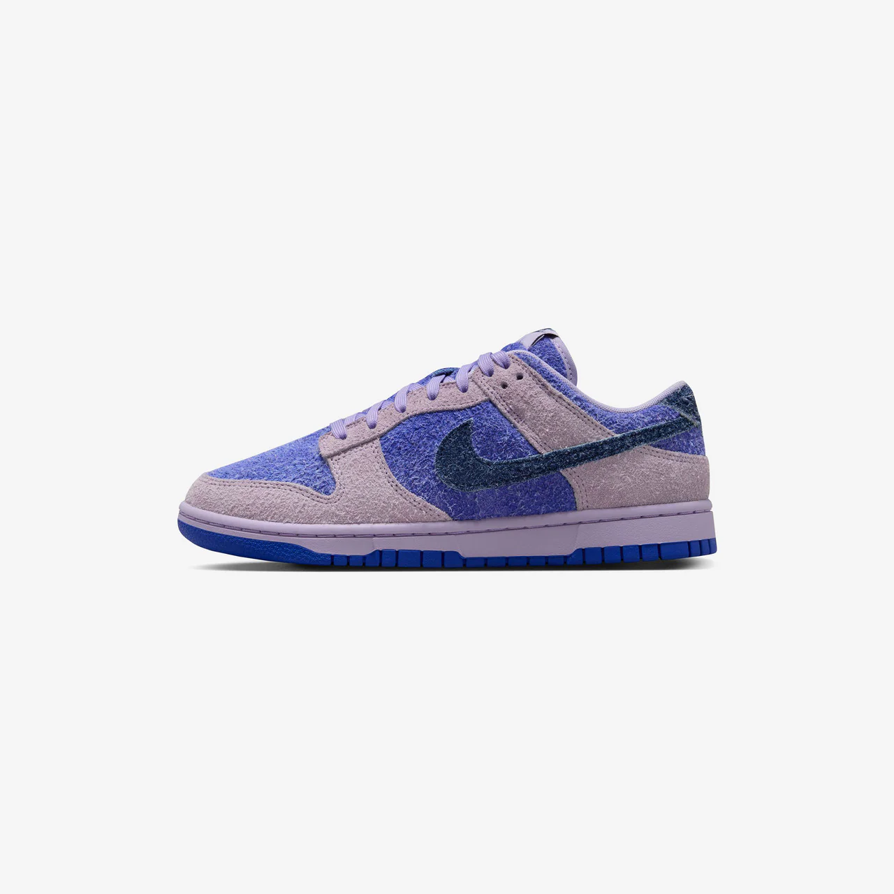 Wmns Dunk Low SE - Image 3