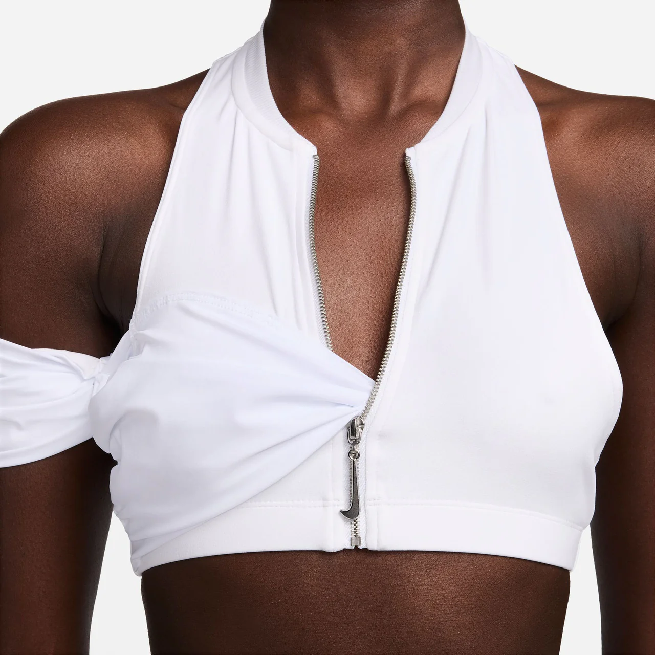 Wmns Le Halter Top x Jacquemus - Image 5