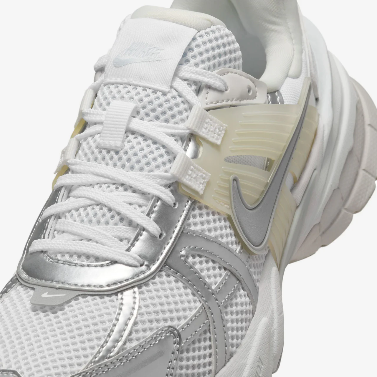 Wmns V2K Run - Image 9