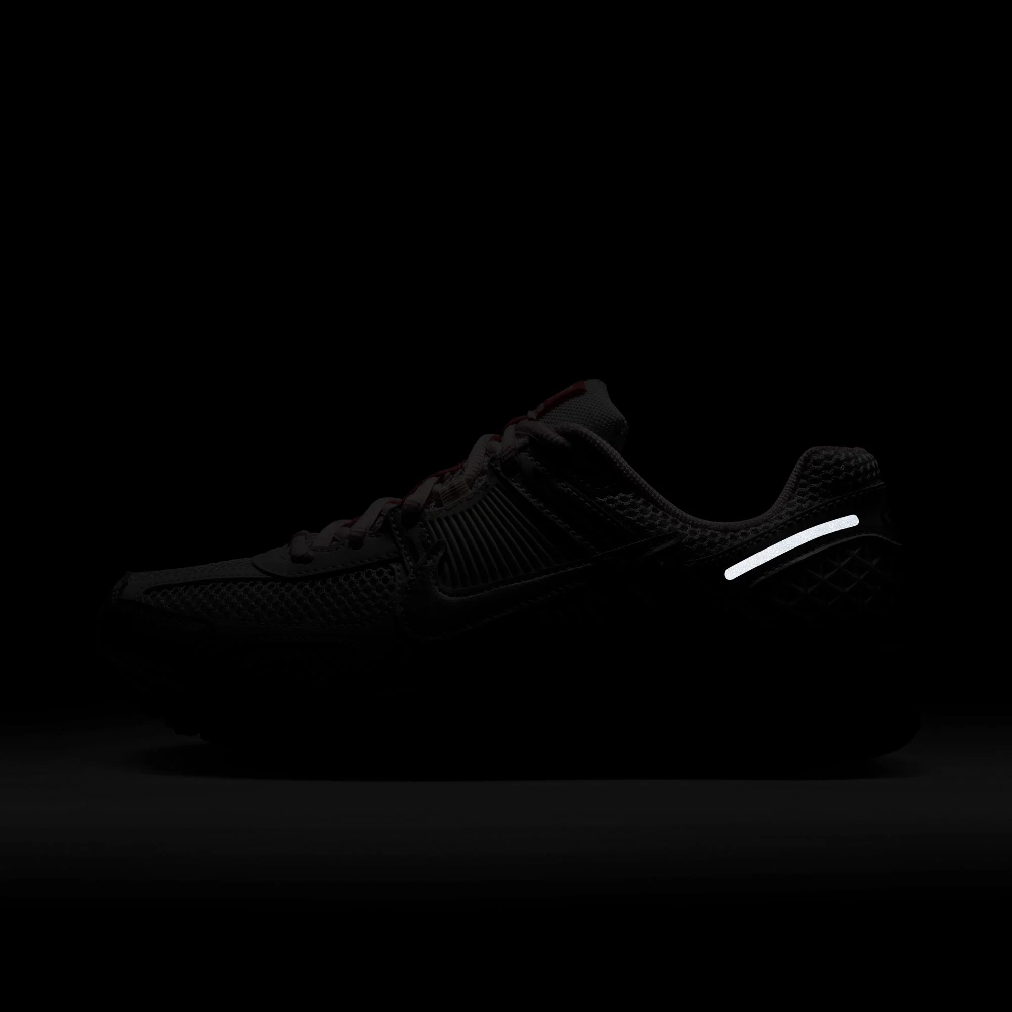 Wmns Zoom Vomero 5 - Image 13
