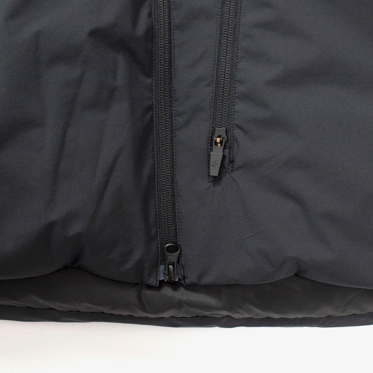 2L Lightweight Down Jacket - Image 4