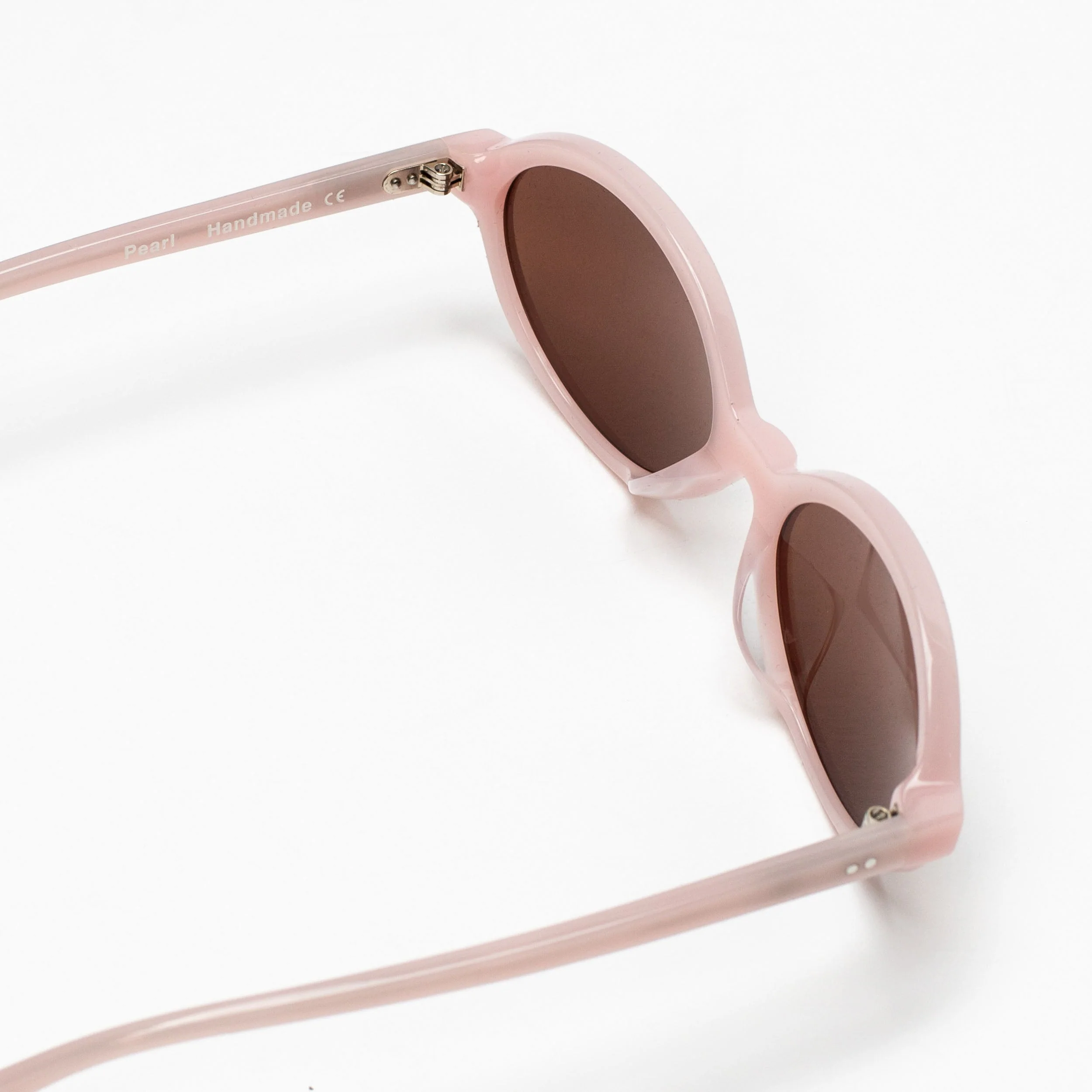Pearl Strawberry Milk - Image 4