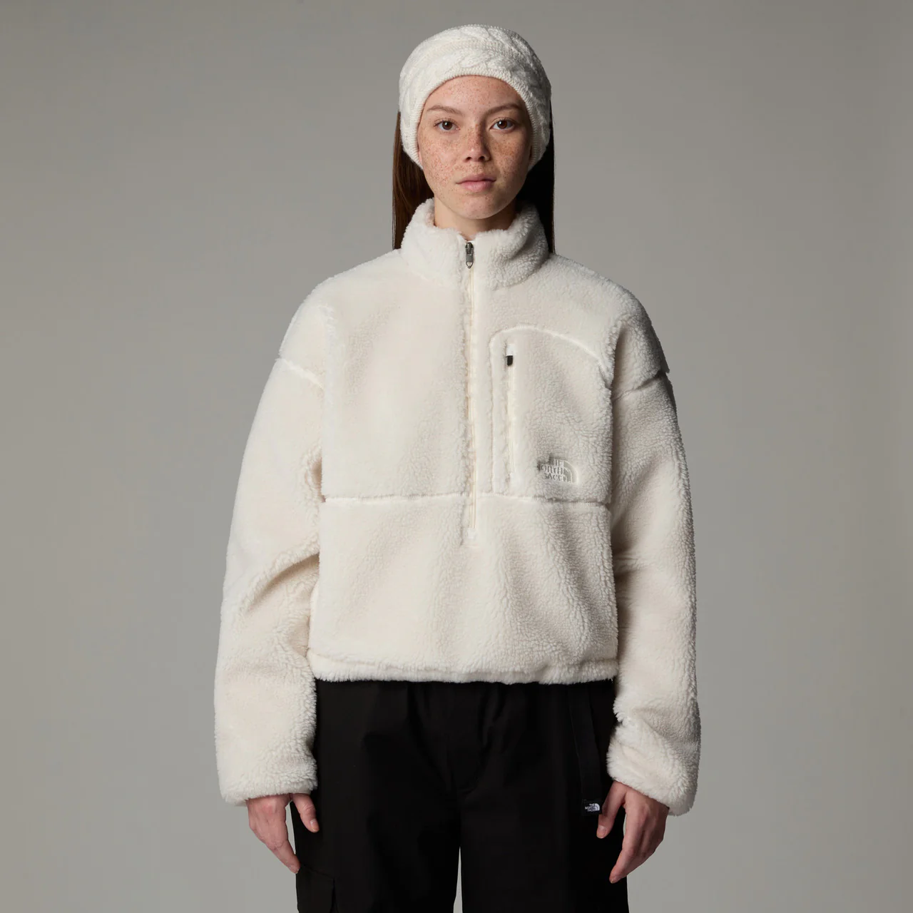 Wmns Extreme Pile Pullover 2 - Image 5